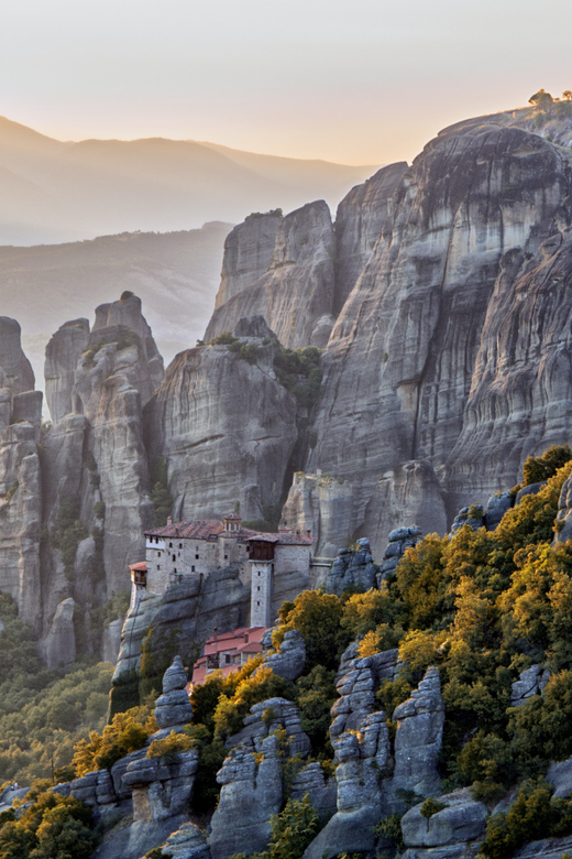 Athens: Meteora Day Trip with Audio Guide and Lunch Option - Seeing all six monasteries from the road