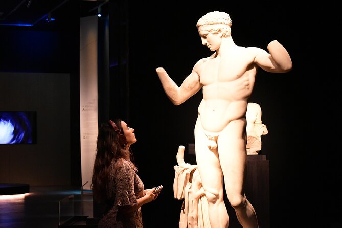 Athens National Archaeological Museum E-Ticket with Audio Guide - Using the English audio guide inside