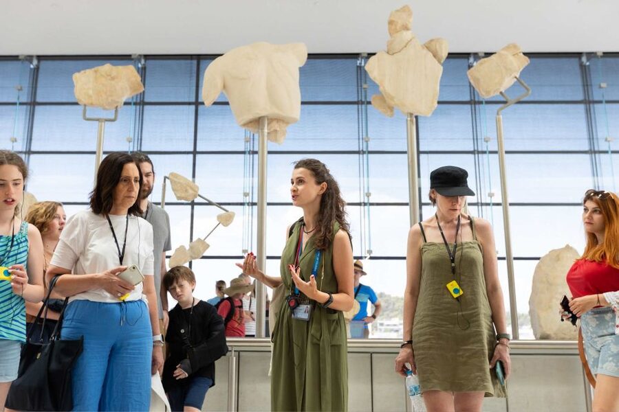 Athens: Panoramic Tour with Guided Acropolis & Museum Visit - The walk to the Acropolis Museum