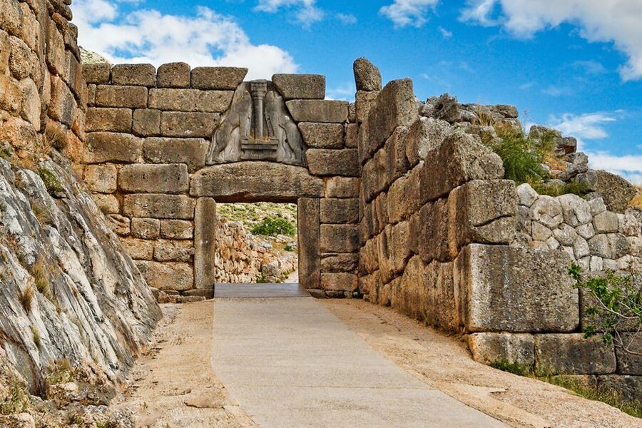 Athens: Peloponnese Highlights Day Trip and V.R. Audio Guide - Mycenae brings the Bronze Age to life