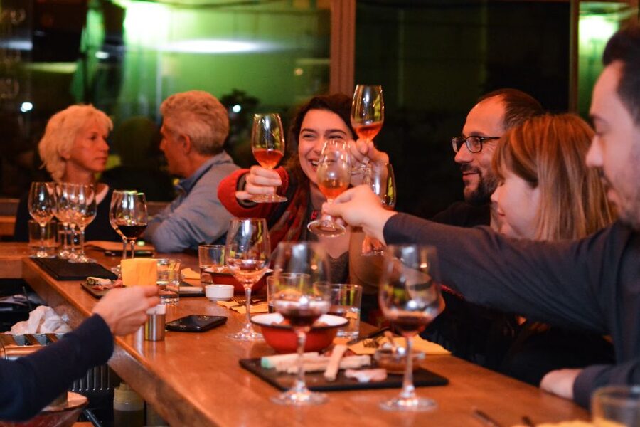 Athens: Premium Food and Wine Tasting Tour in the evening - Syntagma and Plaka: starting with an aperitif