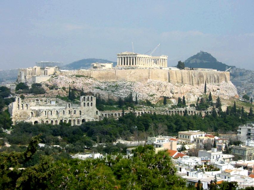 Athens: Private 4-Hour Tour with Acropolis and Old Town - Climbing toward the Propylaea