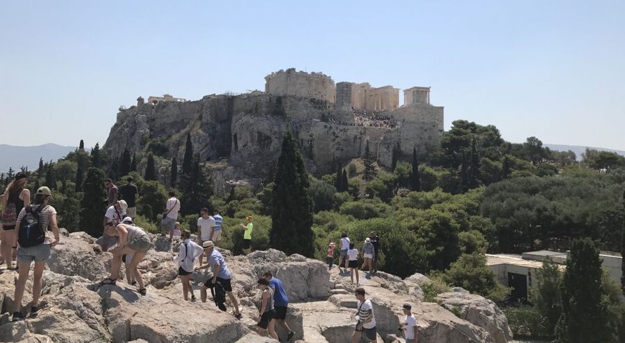 Athens: Private 4-Hour Tour with Acropolis and Old Town - Plaka: old Athens with a modern pulse