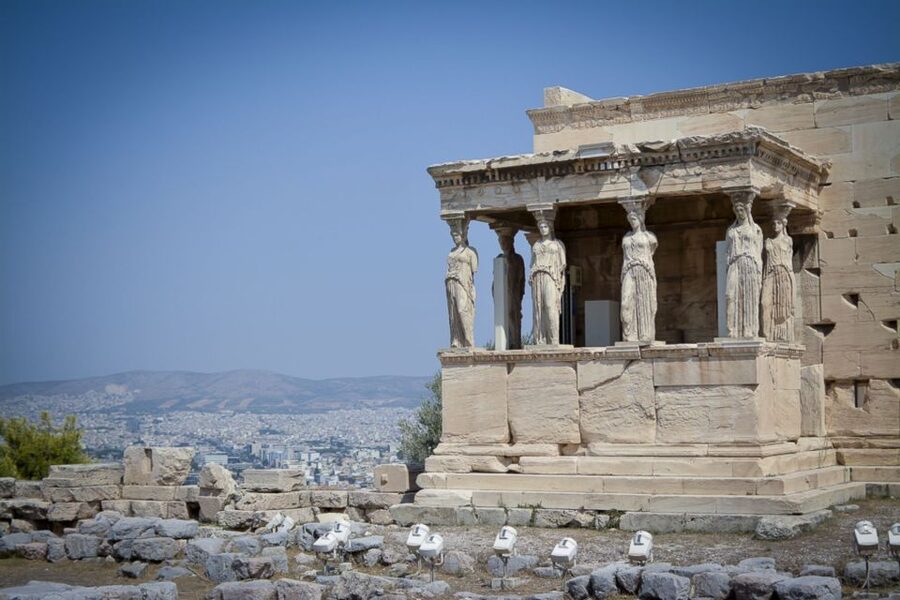 Athens: Private Acropolis Tour with focus on Kids & Families - Timing matters: start early in summer