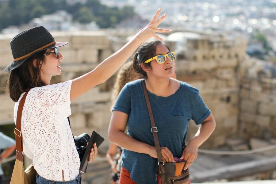 Athens: Private Guided Skip-the-Line Tour of the Acropolis - Meeting at the Pikionis walkway