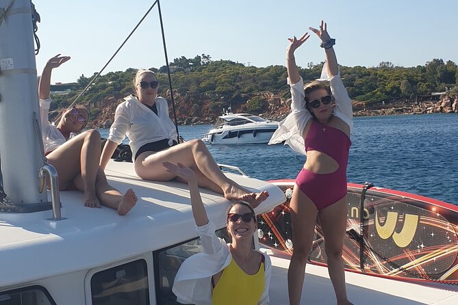 Athens Riviera Catamaran tour with fresh Meal Drinks and Swimming - Lunch on board, with drinks included