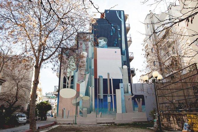 Athens Street Art Walk - Gazi and the new life of an old industrial district
