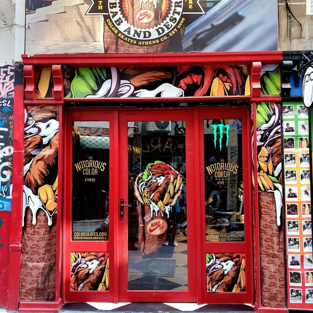 Athens: Street Food Tasting Tour - What the guides add to the experience
