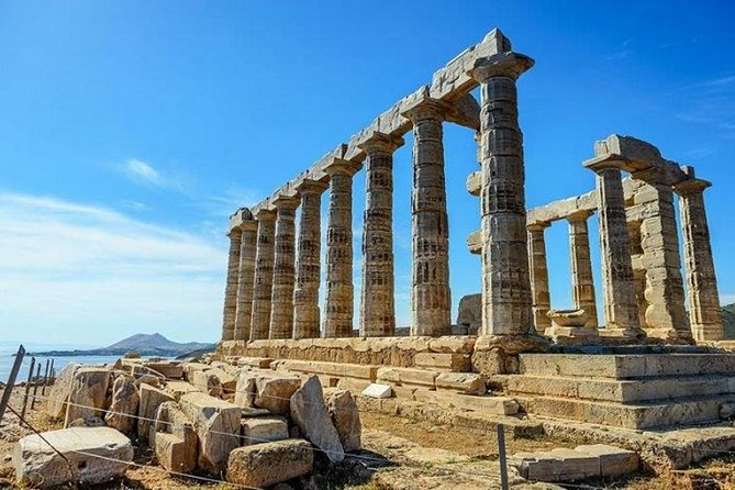 Athens Super Saver: City Sightseeing Tour and Half-Day Cape Sounion Trip plus Delphi Day Trip - The Delphi Museum and Greek lunch