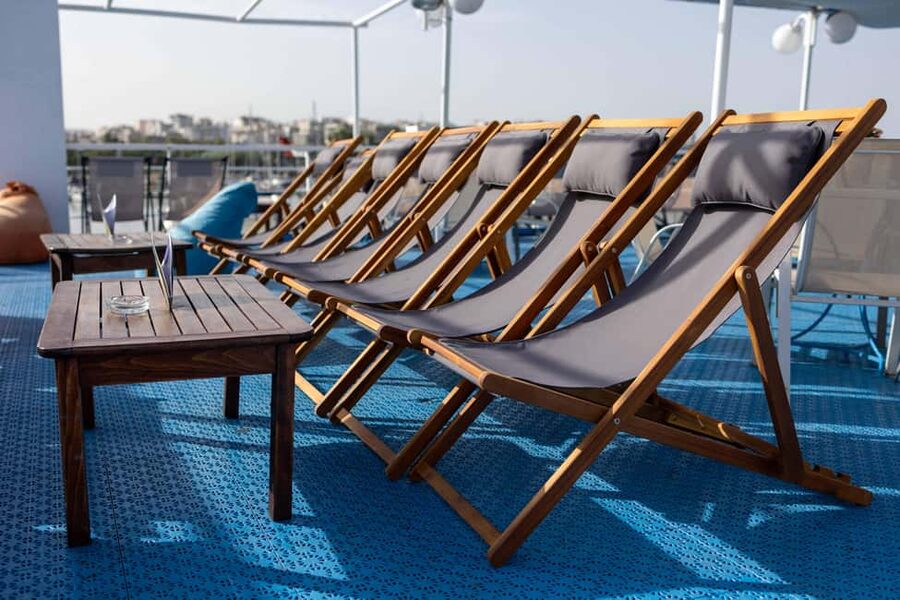 Athens: Swimming Cruise with Lunch, Wine & Live DJ on Board - Metopi is the open-water swimming stop