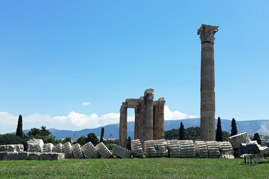 Athens: Temple of Olympian Zeus Ticket and Audio Tour - Who should book this experience