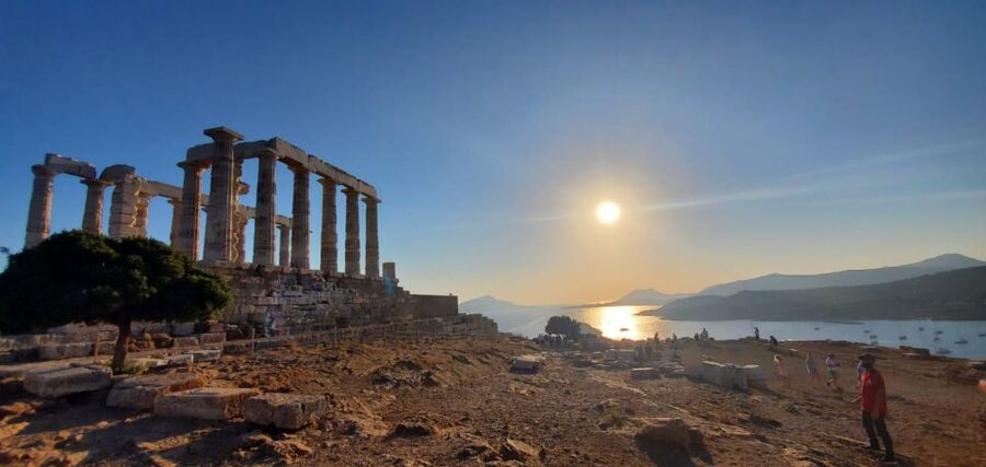 Athens: Temple of Poseidon and Cape Sounion Sunset Tour - Sunset timing and what the evening feels like