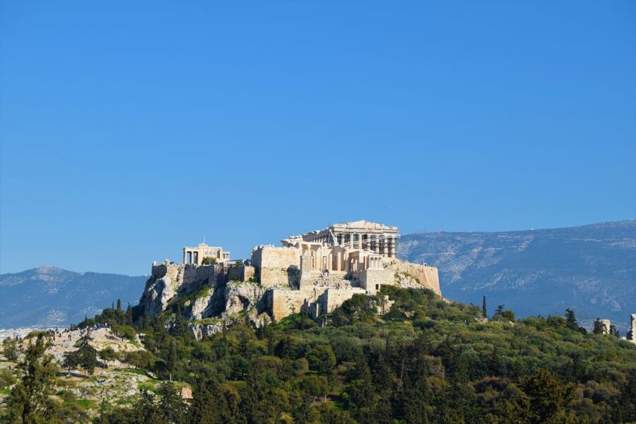 Athens: The Acropolis and Acropolis Museum Tour in German - The Parthenon, from architecture to myth