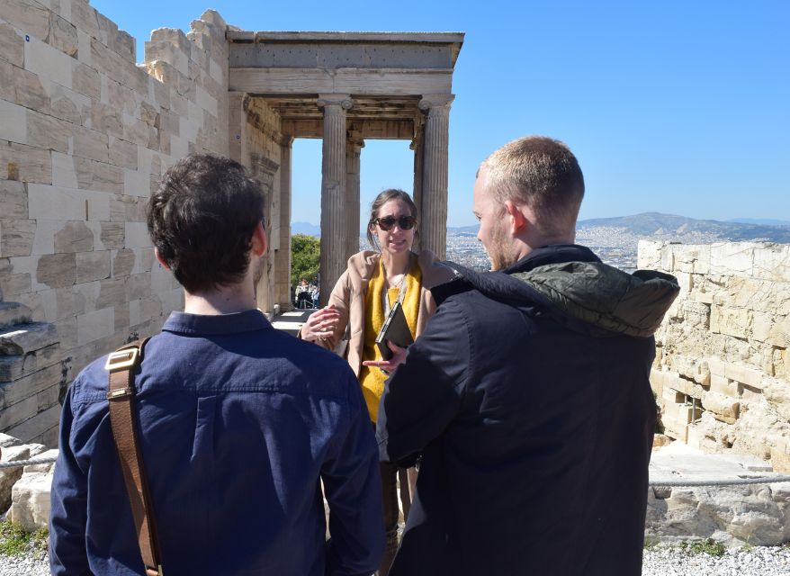 Athens: The Acropolis Guided Walking Tour in Dutch - Who will like this Dutch Acropolis tour?