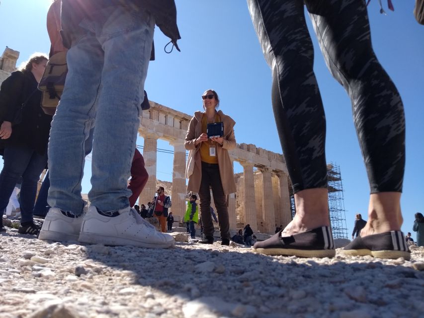 Athens: The Acropolis Guided Walking Tour in Dutch - Three temples at the summit