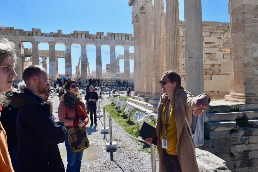 Athens: The Acropolis Guided Walking Tour in German - The 360-degree view of Athens
