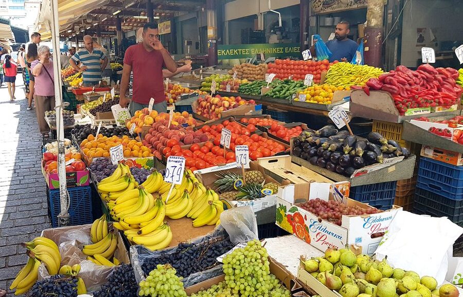 Athens: Traditional Greek food tour in hidden spots - Small shops, olive oil, and family honey