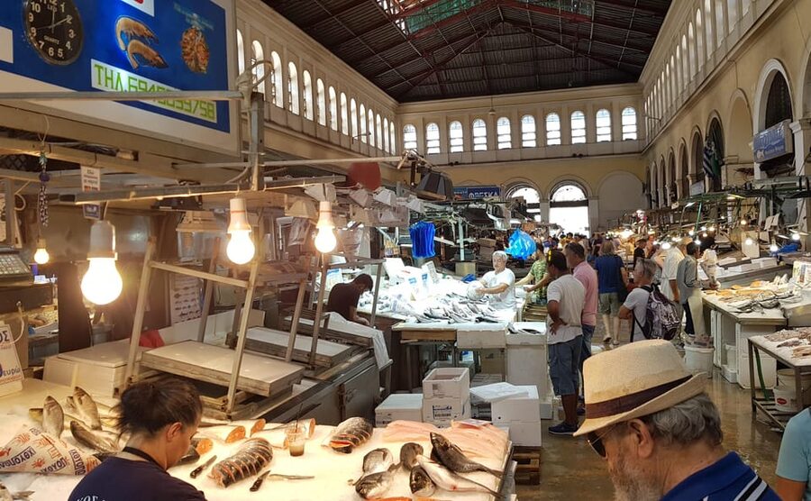 Athens: Traditional Greek food tour in hidden spots - Two meze meals with local wine