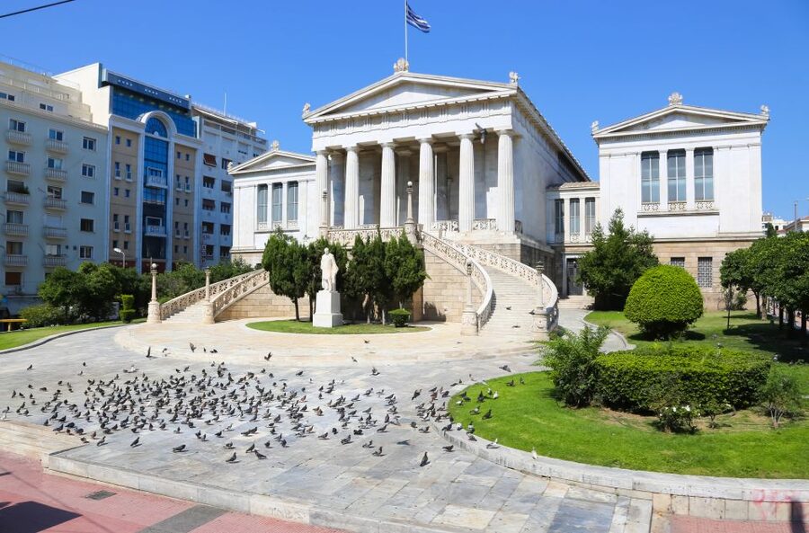 Athens: Wheelchair accessible Top Sights Half-Day Tour - The historic center, shops, and time for a real Athens pause
