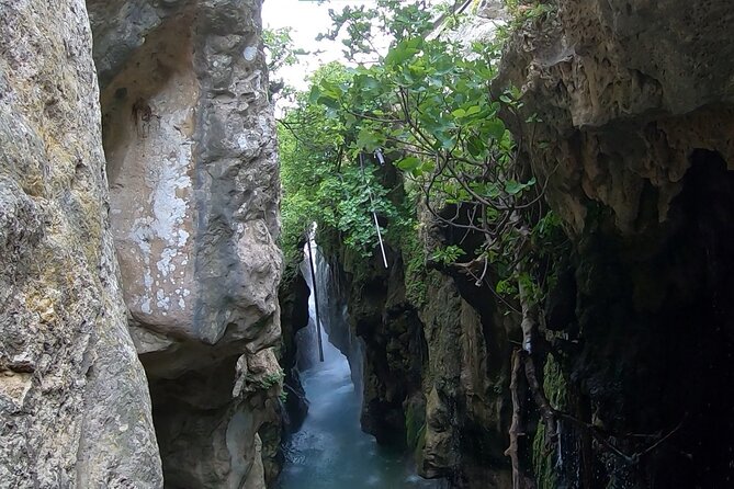Canyoning in the water - Kourtaliotiko Gorge - What to wear and pack for wet rock