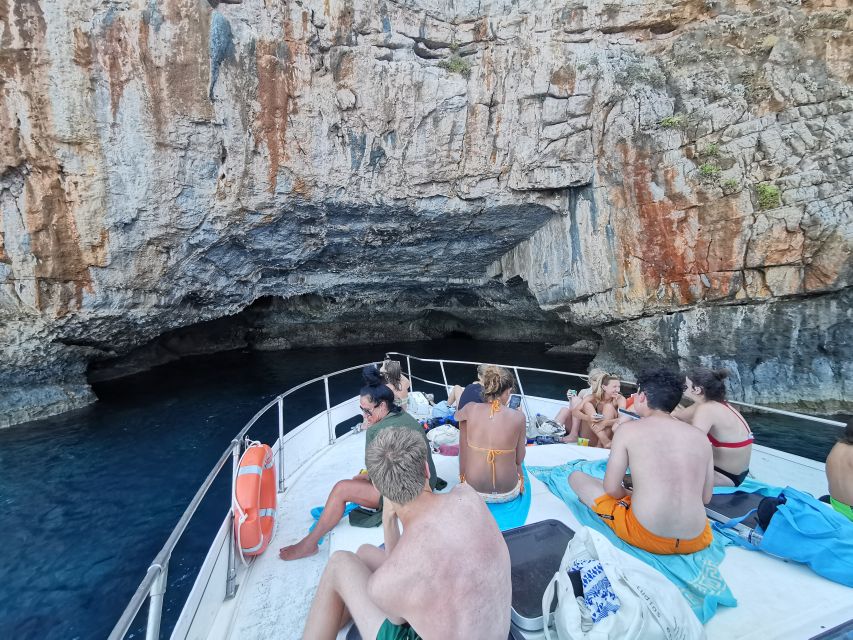 Chania: Menies Beach & Chironisia Bay Cruise with Snorkeling - Hotel pickup, parking, and timing