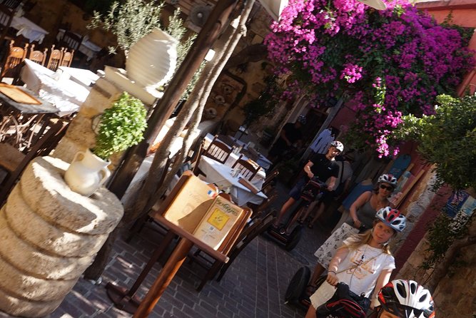 Chania Old City Discovery - Etz Hayyim Synagogue and the narrow Old Town lanes