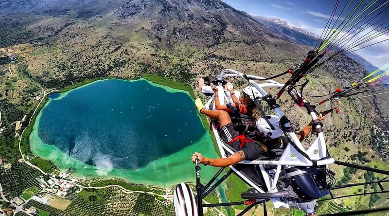 Chania: Paratriking Experience with a Professional Pilot - The first minute: from ground to open air