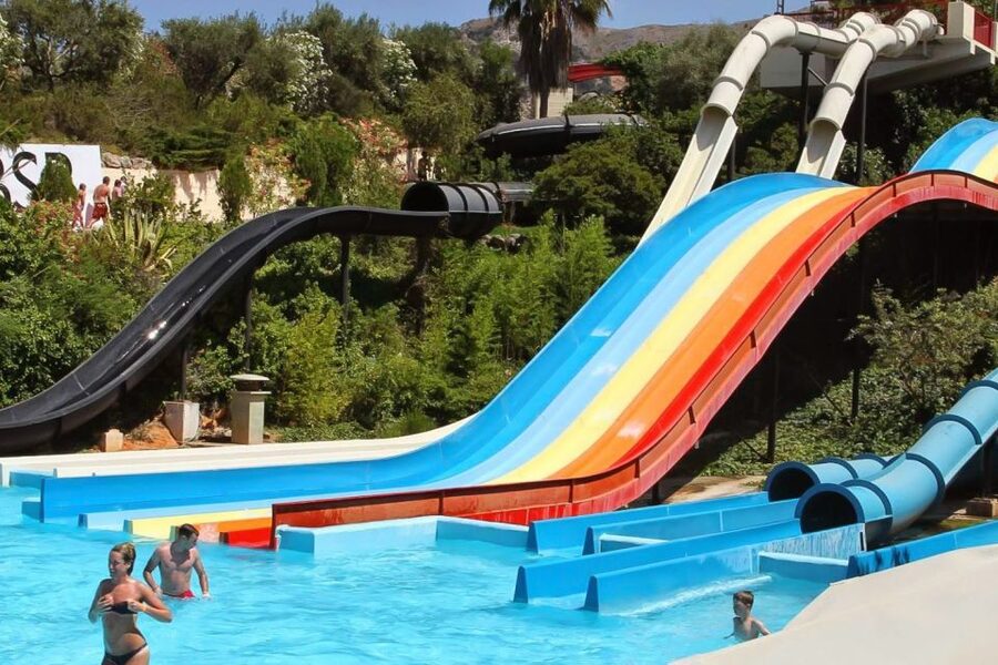 Chania & Rethymno:Limnoupolis Water Park with Lunch+Transfer - Extreme slides and the Black Hole
