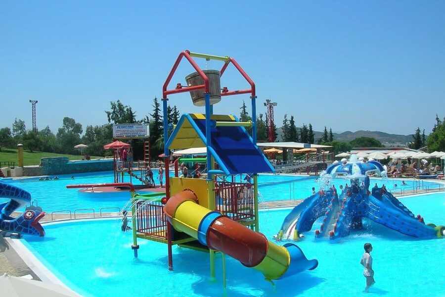 Chania & Rethymno:Limnoupolis Water Park with Lunch+Transfer - The lazy river and White Mountain views