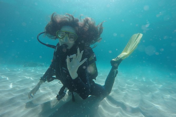 Chania: Scuba Diving for Beginners - The 25-minute lesson and equipment fitting
