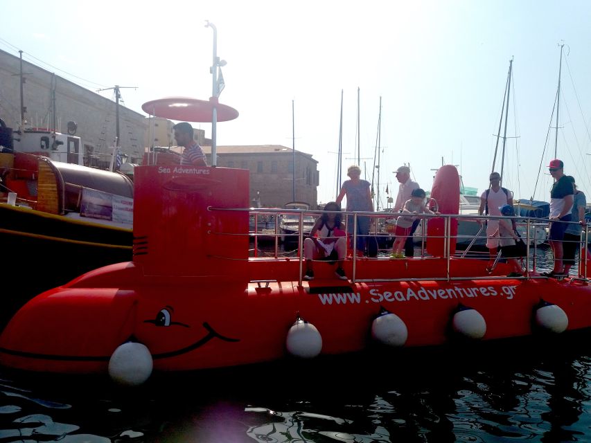 Chania: Semi-Submarine Boat Underwater Experience - Audio narration and the role of the captain