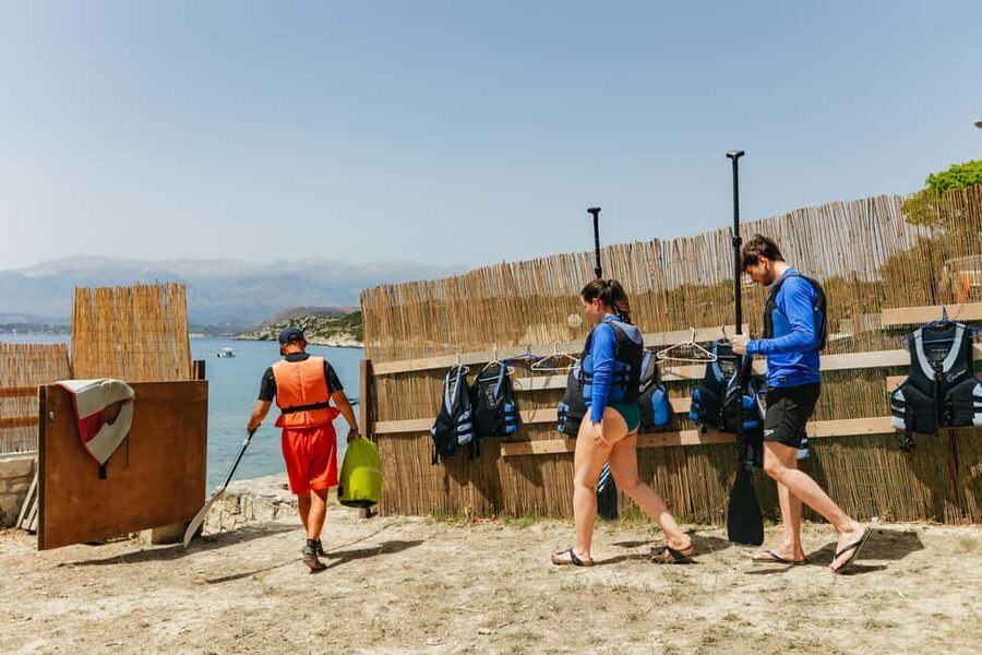 Chania: Stand-Up Paddleboard Small Group Tour - Caves, rock formations, and optional cliff jumping