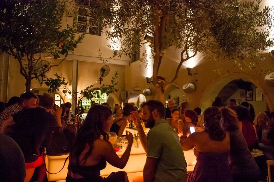 Chania: Wine, Food, and Sunset Tour with 3-Course Dinner - Starting at the Kydon Hotel in Chania