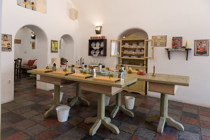 Cooking Class in Traditional cave house in Santorini! - Who will enjoy this class most