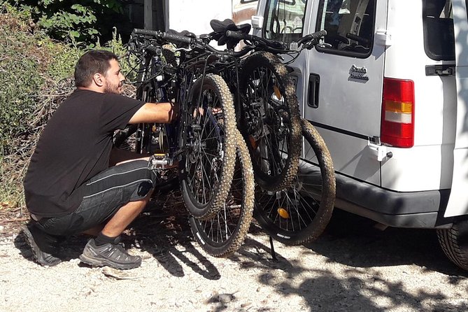 Corfu by bike: Countryside, Forests and Villages - Ano Korakiana and the churchyard stop