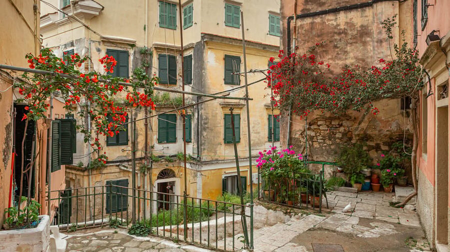 Corfu: Old Town Guided Walking Tour Small Group - Starting by the Old Fortress statue