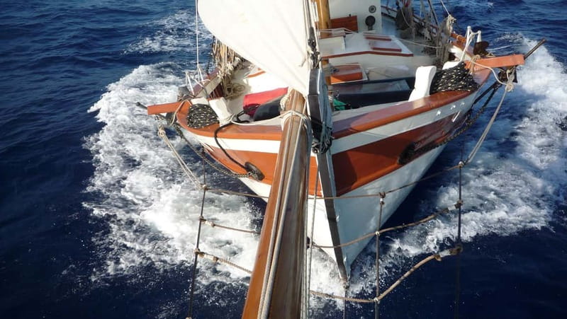 Corfu: Sunset Cruise on a Traditional Wooden Sailing Yacht - Sailing past Garitsa Bay and the old fortress