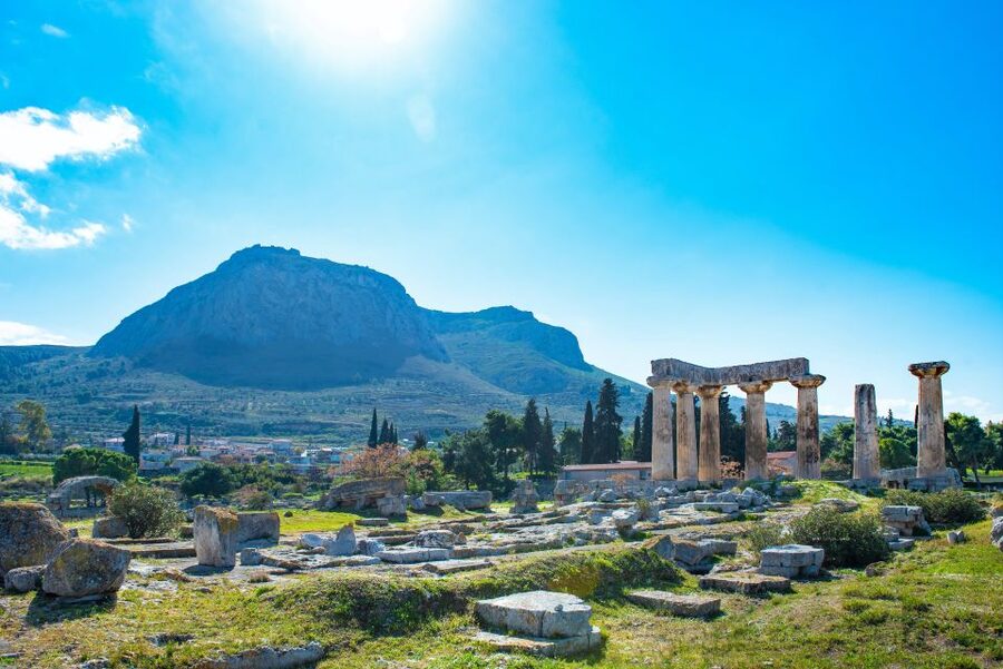 Corinth: 3D Representations & Audiovisual Self-Guided tour - Acrocorinth and the View Beyond the Ruins