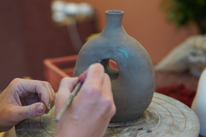 Create and paint your own ceramic piece in a workshop in Athens - Why make pottery in Athens?