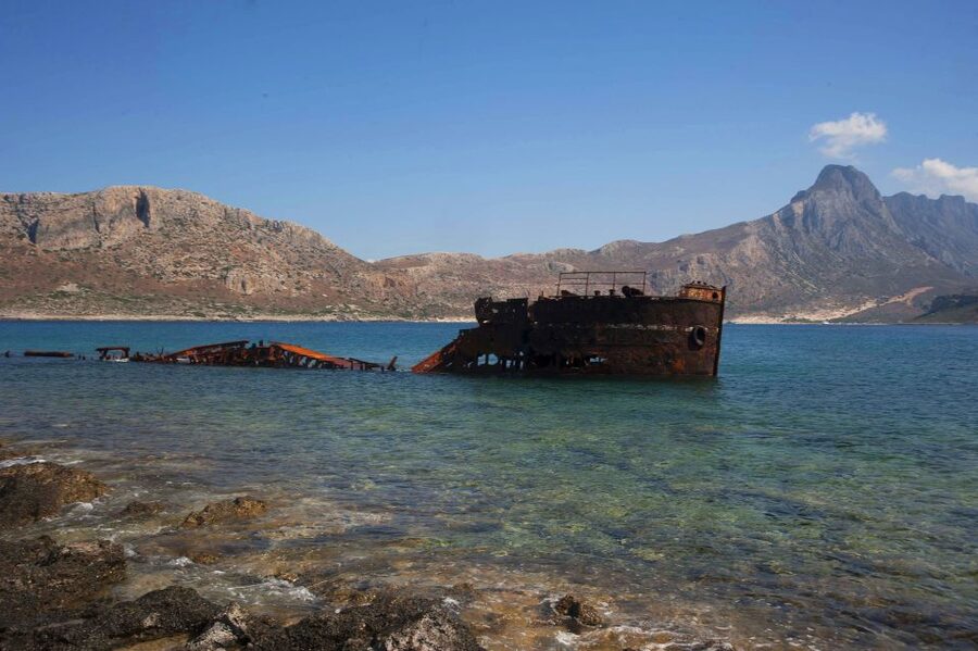 Crete: Balos and Gramvousa Cruise - Gramvousa: fortress views and a rough beach