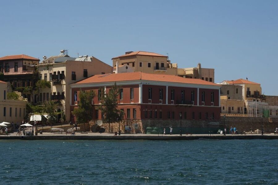 Crete: Chania, Lake Kournas and Rethymno Tour - What the guide adds to a mostly independent day