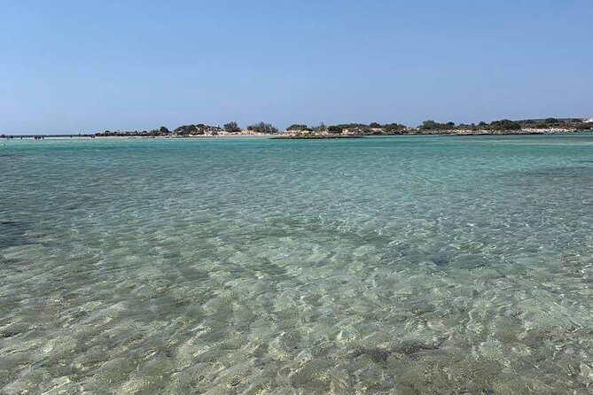 Crete: Elafonisi – 4 hours in the beach - The practical problem of umbrellas, chairs, and toilets