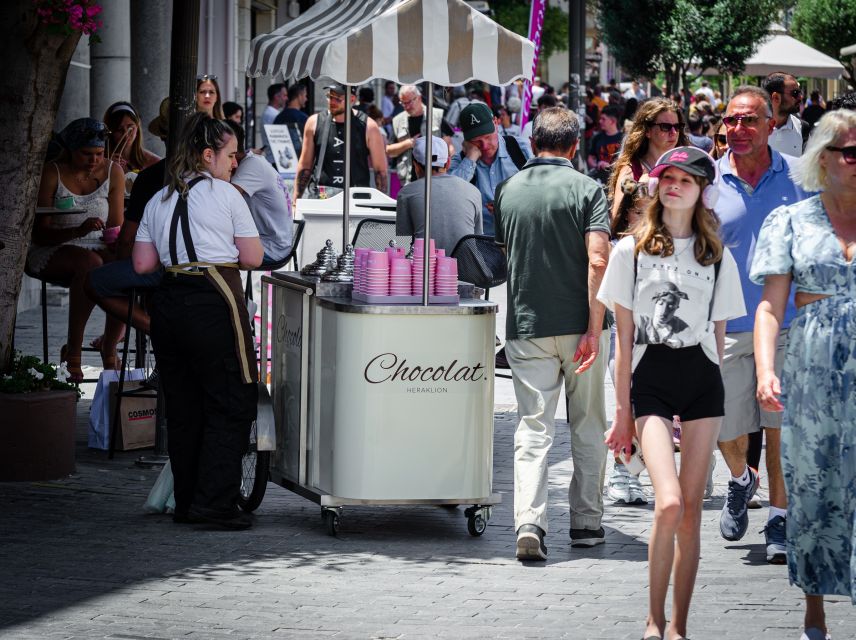 Crete: Heraklion Center, Local Market and Creta Aquarium - Liberty Square and the Venetian center