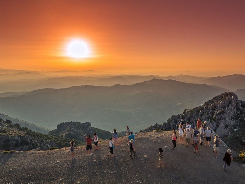 Crete: Land Rover Safari with Sunset Viewing, Dinner, & Wine - Small villages and local life above the resorts