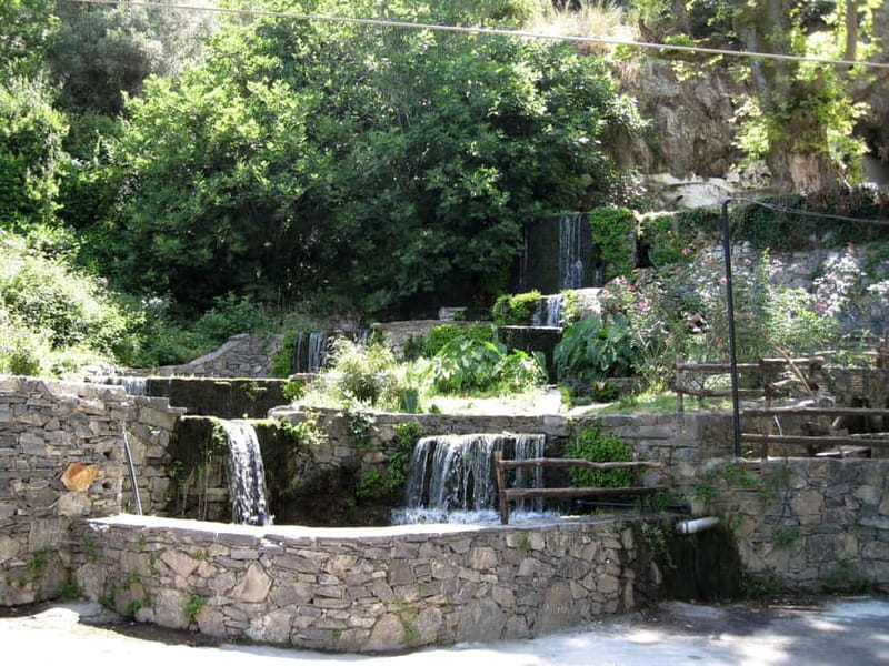 DayTrip Kournas lake Argyroupoli &Georgioupoli from Rethymno - Guides, coach comfort, and the human side