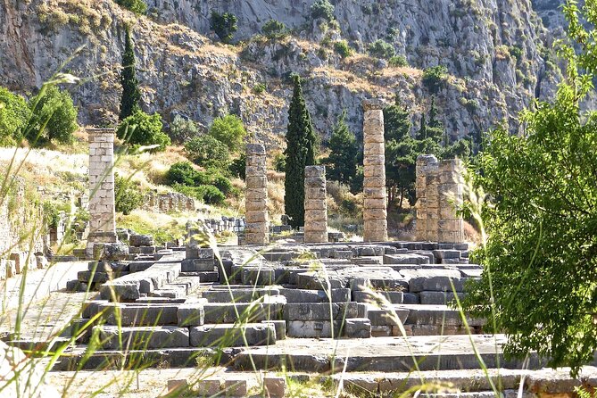 Delphi and Hosios Loukas Monastery Full Day Private Tour - Why this Athens to Delphi pairing works