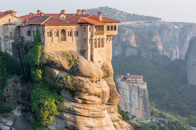 Delphi and Meteora, 2-Days Private Tour - Meteora’s monasteries above the rocks
