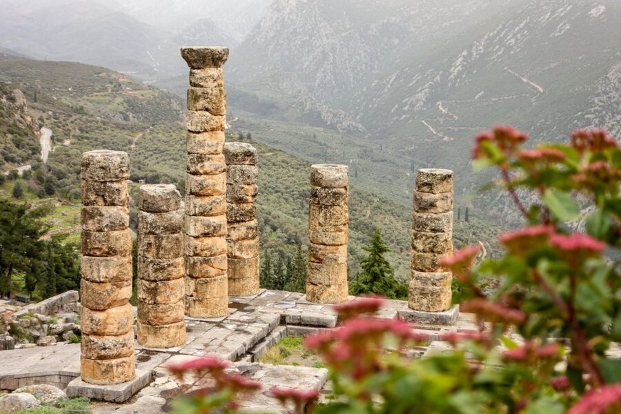 Delphi: Archaeological Site & Museum Ticket with Audio Tour - Begin with Delphi’s museum