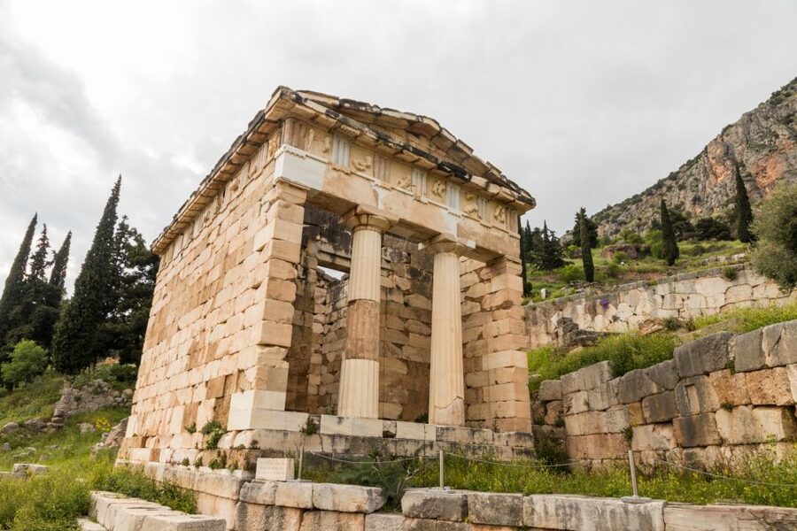 Delphi: Archaeological Site & Museum Ticket with Audio Tour - Follow the route to Apollo’s sanctuary