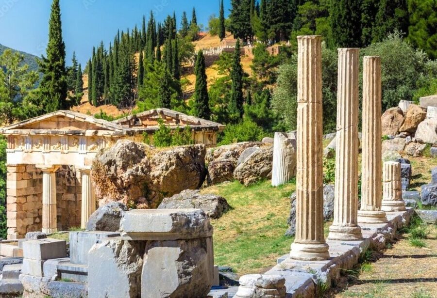 Delphi: Audiovisual self-guided tour with 3D models - Key points to know before visiting Delphi